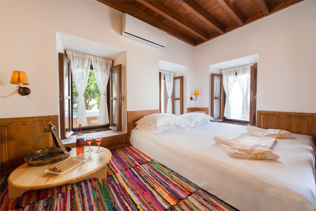 Villa Eftihia In Lindos Экстерьер фото